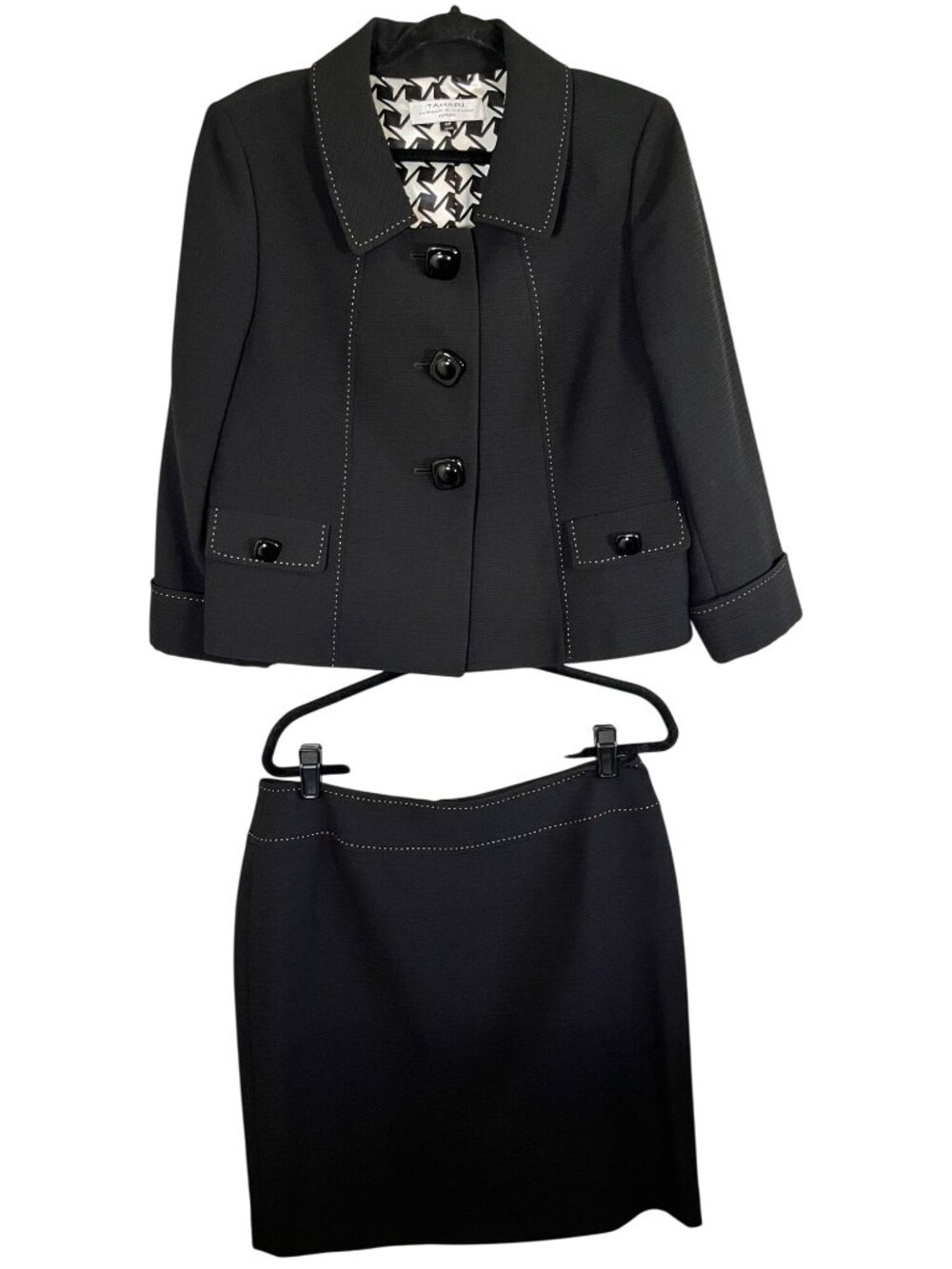 Neutral Skirt Suit Set Black 12P Retro Preppy Mod Classic Chic Minimalist Artsy